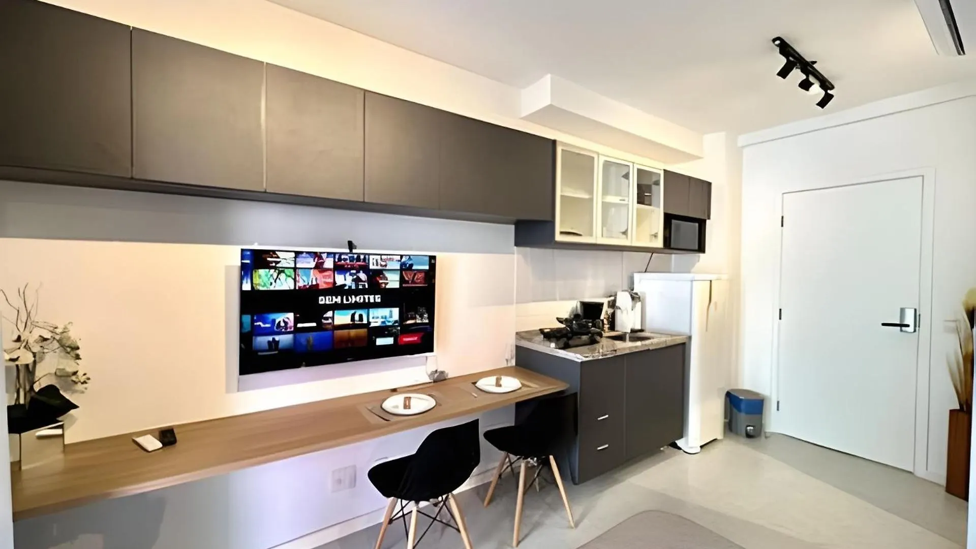 Loft / 011 / Centro Sp / Think 211 Apartment Sao Paulo